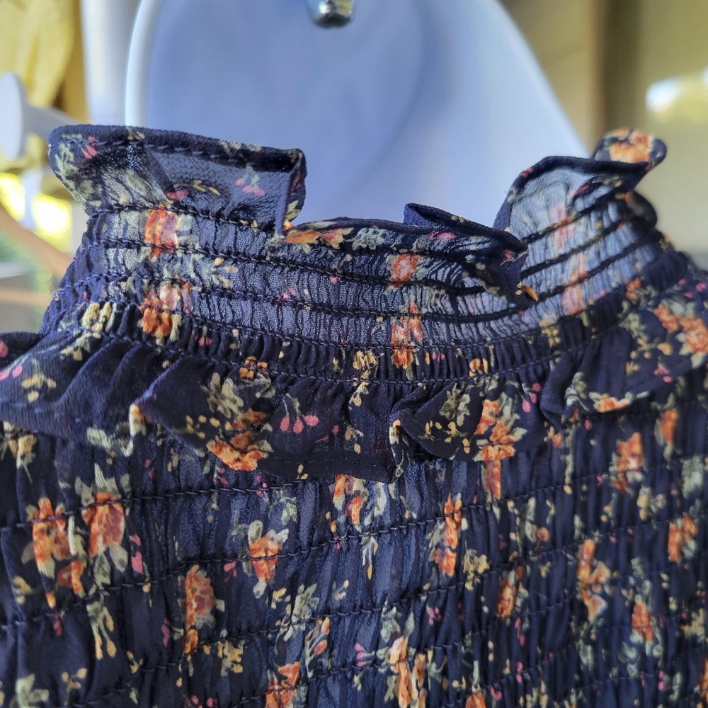 Pleione Blouse Women’s Navy Floral Long Sleeve Top Ruffle Smocked Cottage | Sz L - Picture 4 of 13